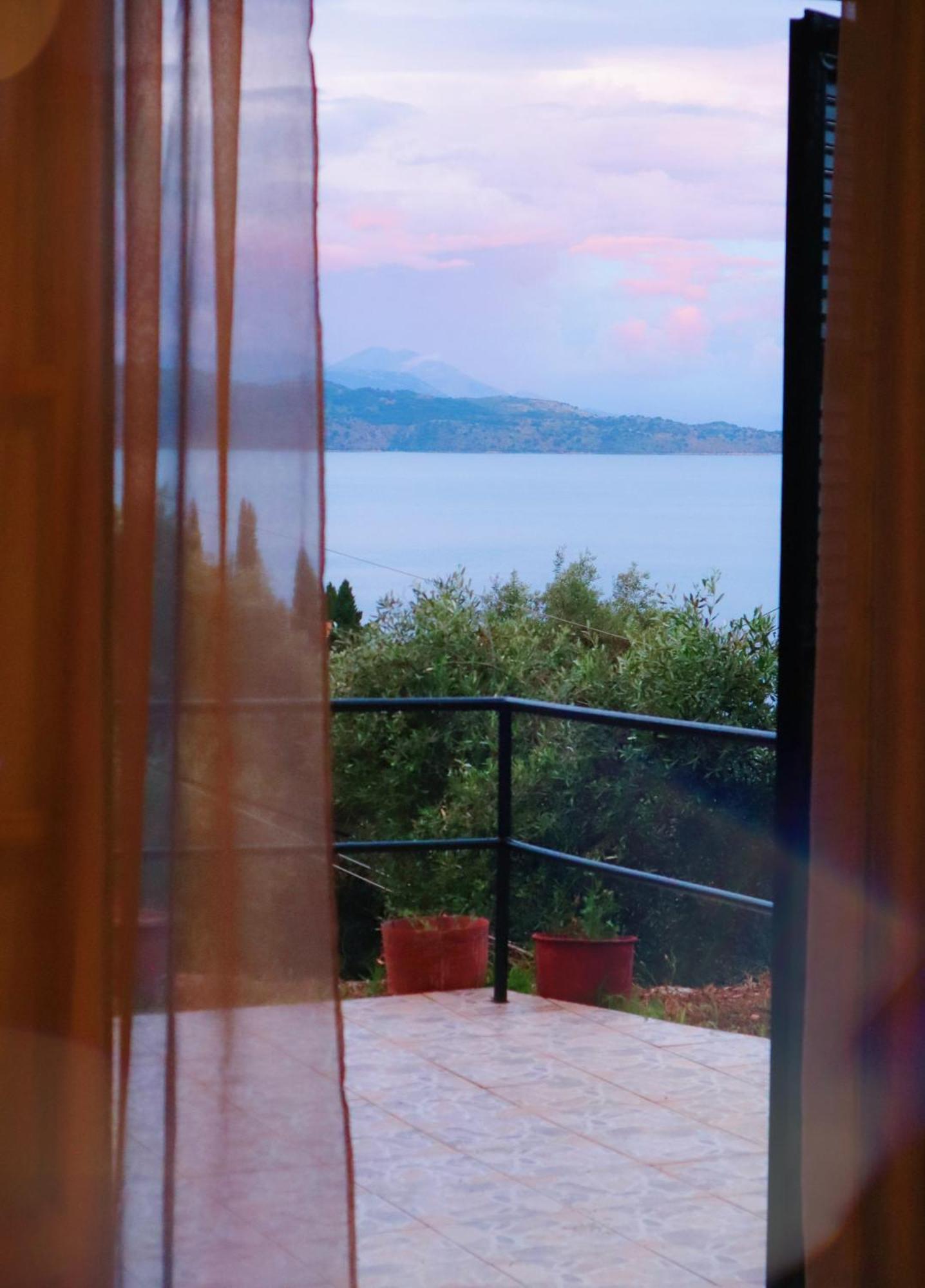 Kaminaki Seaview Apartments Κατάβολος Εξωτερικό φωτογραφία